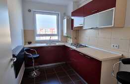 Garsonieră spațioasă, decomandată, balcon, zona Avangarden Bartolomeu