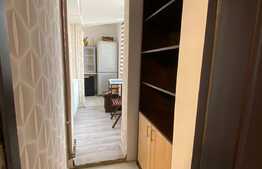 Apartament de 3 camere, decomandat, zona strazii Detunata