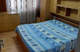 Apartament de 3 camere decomandate, 66 mp, 2 balcoane, panorama, zona Parang