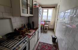 Apartament de 2 camere, decomandat, 46 mp, 2 balcoane, zona Parang