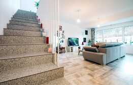 Penthouse exclusivist cu 6 camere pe 2 niveluri, 146 mp, mobilat lux, terasa circulara 70 mp, 2 parcari, zona Campului 