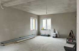 Clădire birouri renovată total, 160 mp, cu parcare, zona Piața Cipariu