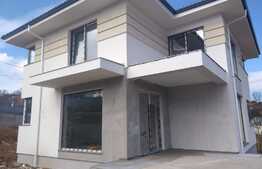 Casa 135 mp cu garaj, teren 730 mp, zona linistita si accesibila bus !