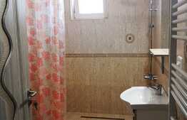 Investitie! Apartament 2 camere, etaj intermediar, terasa, parcare, preluare de chiriasi, zona Regal