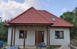 Casa individuala, 88 mp utili, 500 mp teren, Aiton