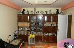 Vanzare apartament 3 camere, decomandat, 68 mp utili, zona Kaufland