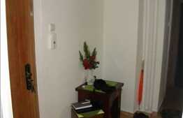 Vanzare apartament 3 camere, decomandat, 68 mp utili, zona Kaufland