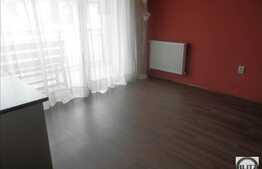 De vanzare apartament cu 1 camera, 32 mp plus balcon, zona strazii Eroilor