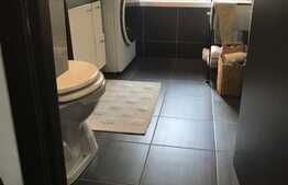 Apartament 2 camere semidecomandate, etaj intermediar, parcare in zona Terra!