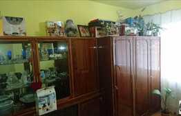 De vanzare apartament 3 camere, 60 mp, zona strazii Bucegi