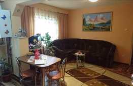 De vanzare apartament 3 camere, 60 mp, zona strazii Bucegi