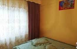 De vanzare apartament 3 camere, 60 mp, zona strazii Bucegi