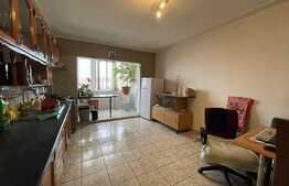 Apartament de 3 camere, decomandat, 2 parcari, zona strazii Nicolae Titulescu