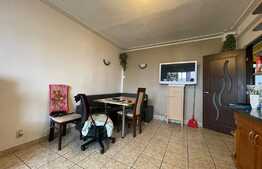 Apartament de 3 camere, decomandat, 2 parcari, zona strazii Nicolae Titulescu