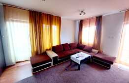 Apartament decomandat de 56 mp, etaj intermediar, parcare! Zona ultracentrala!