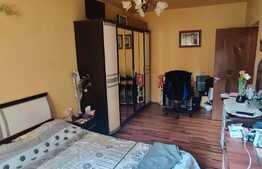 Apartament 2 dormitoare, etajul 1, parcare, zona Kik