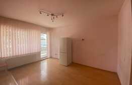 EXCLUSIVITATE, comision 0%! Apartament 2 camere, 50 mp, finisat, etaj intermediar, parcare,zona Petrom!