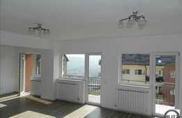 Apartament 3 camere de vanzare, 100 mp utili, zona E. Quinet, cu parcare