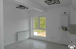 Apartament 3 camere de vanzare, 100 mp utili, zona E. Quinet, cu parcare