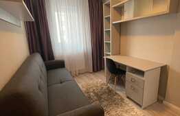 Apartament 3 camere, lux, 55 mp, parcare, zona Vivo  