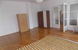 Apartament renovat complet pe strada Republicii!