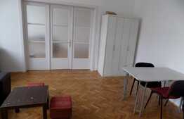 Apartament renovat complet pe strada Republicii!