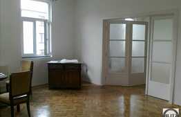 Apartament renovat complet pe strada Republicii!