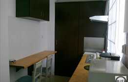 Apartament renovat complet pe strada Republicii!