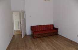 Apartament renovat complet pe strada Republicii!