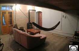 2 apartamente in imobil tip casa/vila, 132 mp, in zona Primariei!