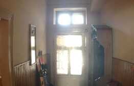 2 apartamente in imobil tip casa/vila, 132 mp, in zona Primariei!