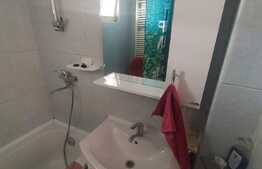 Apartament cu 3 camere, 67 mp, modern, zona strazii Alexandru Vlahuta