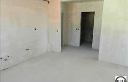 Vanzare apartament cu 2 camere, 58 mp plus balcon, cu loc de parcare