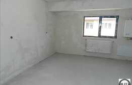 Vanzare apartament cu 2 camere, 58 mp plus balcon, cu loc de parcare