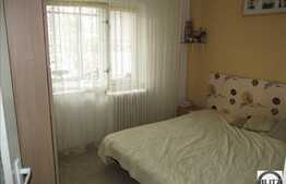 Vanzare apartament 2 camere, 48 mp utili, zona Hateg, cu boxa