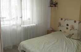 Vanzare apartament 2 camere, 48 mp utili, zona Hateg, cu boxa