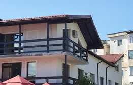 Spatiu comercial de 641 mp, 825 mp teren, Campina