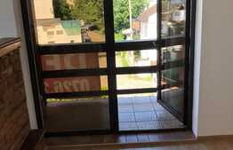Spatiu comercial de 641 mp, 825 mp teren, Campina