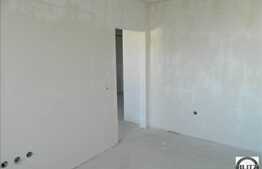 Apartament cu 1 camera de vanzare, 44 mp, etaj intermediar, zona Terra