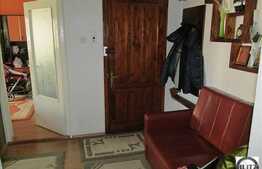 De vanzare 2 camere decomandate, 45 mp. Imobil izolat termic! Boxa inclusa!