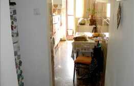 Apartament de vanzare in zona Complex Big, 3 camere 65 mp. Loc de parcare!