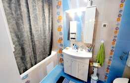 Apartament de 3 camere, 65 mp, etaj intermediar! Zona Kik