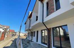 Case cuplate pe doua niveluri, 71 mp, predare semifinisat, 100 teren, zona Florilor 