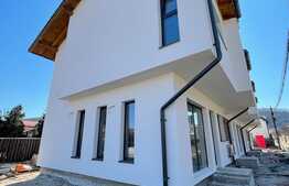 Case cuplate pe doua niveluri, 71 mp, predare semifinisat, 100 teren, zona Florilor 