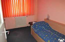 Vanzare apartament 3 camere, 68 mp utili, zona Primaverii, cu boxa la subsol