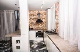 Apartament de lux avand 81 mp utili, 110 mp terasa, garaj subteran si jacuzzi!