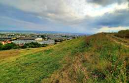 Teren intravilan 1695 mp, situat in cartierul Iris