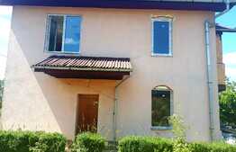 Casa individuala 210mp utili, 910mp teren,  Campenesti, locatie deosebita