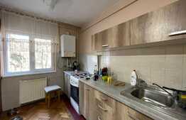 Apartament 3 camere, 65 mp, decomandat, garaj, zona strazii Louis Pasteur