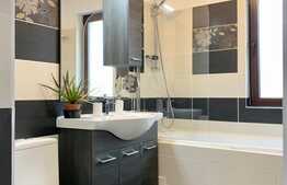 Apartament de 3 camere decomandate, etaj intermediar, parcare! Zona strazii Teilor